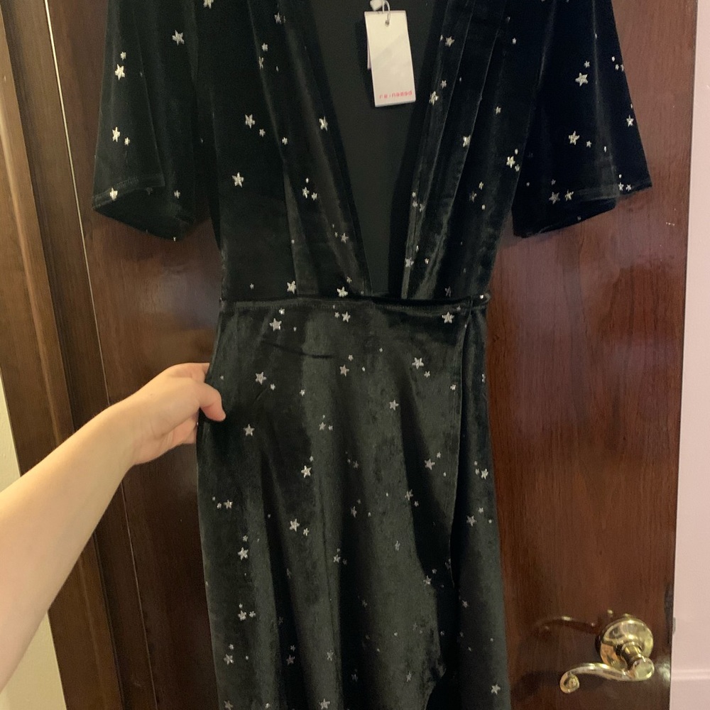 Dress - Picture 4 of 5